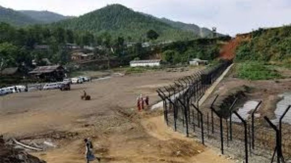 Home Ministry calls for expedited border fencing along Indo-Myanmar in Manipur, Arunachal Home Ministry calls for expedited border fencing along Indo-Myanmar in Manipur, Arunachal