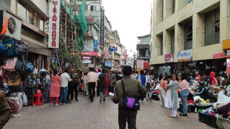 Meghalaya government initiates process to relocate hawkers from Khyndailad, aims pedestrian zone Meghalaya government initiates process to relocate hawkers from Khyndailad, aims pedestrian zone