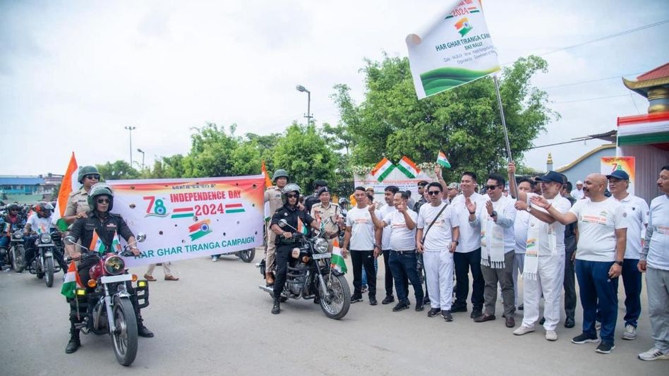 Manipur CM flags off 'Har Ghar Tiranga Campaign Bike Rally' to promote state unity Manipur CM flags off 'Har Ghar Tiranga Campaign Bike Rally' to promote state unity
