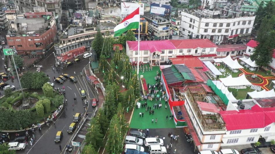Meghalaya CM inaugurates 100 foot and 52.5 foot high-mast national flags in Shillong Meghalaya CM inaugurates 100 foot and 52.5 foot high-mast national flags in Shillong
