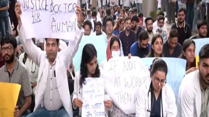 Doctors to withdraw services nationwide for 24 hours: IMA protest