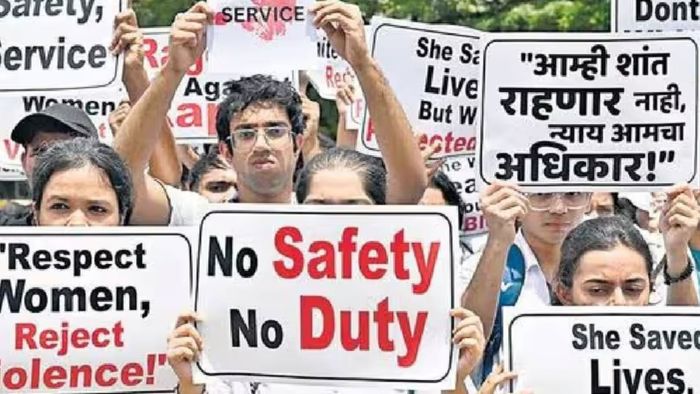 Mother accuses police, hospital of mishandling investigation into daughter's death at RG Kar Medical College