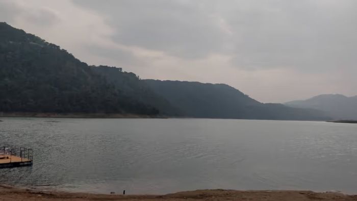 Meghalaya: Water levels rise at Umiam Dam, residents warned to stay alert
