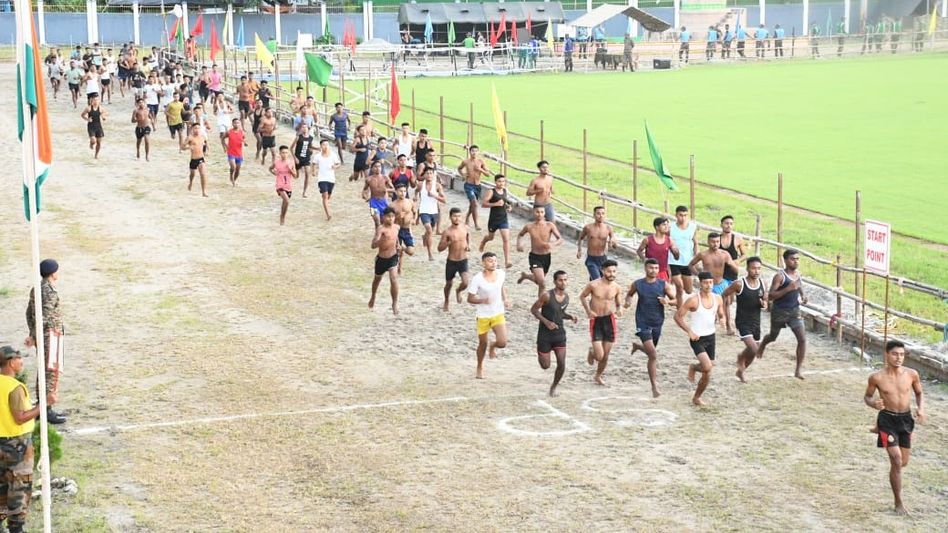 Indian Army's Agniveer recruitment rally in Assam attracts 25,000 candidates from northeastern states Indian Army's Agniveer recruitment rally in Assam attracts 25,000 candidates from northeastern states