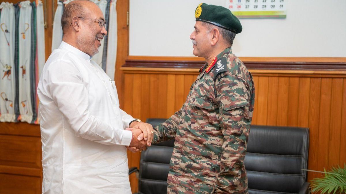 Manipur CM meets Army Chief General Upendra Dwivedi to discuss state's critical issues Manipur CM meets Army Chief General Upendra Dwivedi to discuss state's critical issues