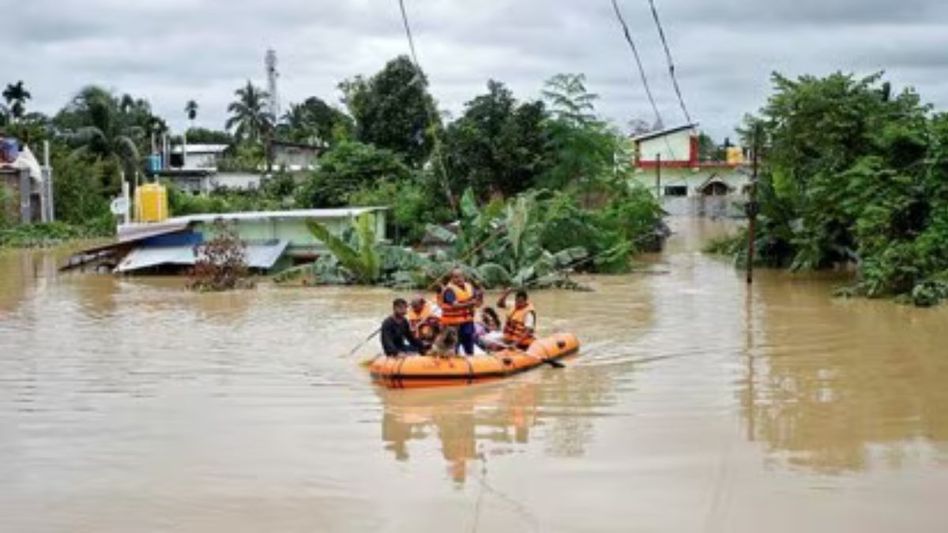 Two persons including TSR jawan died in Tripura flood rescue efforts Two persons including TSR jawan died in Tripura flood rescue efforts