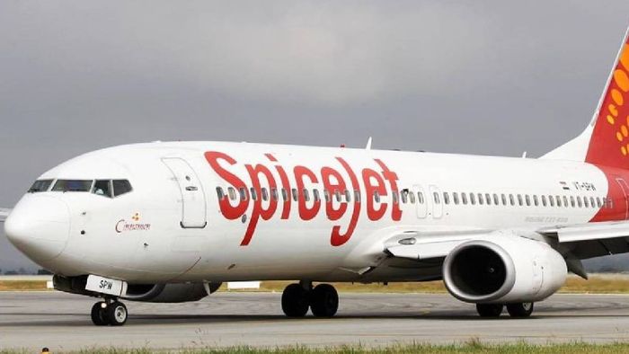 Frustration at Delhi's T1 airport; Redditor slams SpiceJet and overpriced food
