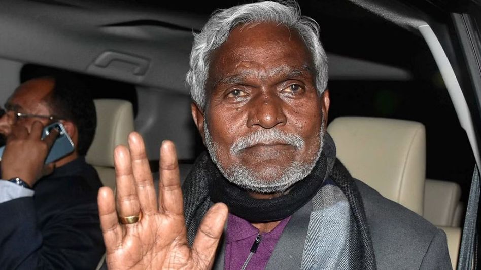 Champai Soren resigns from JMM, says will continue to struggle for tribal causes Champai Soren resigns from JMM, says will continue to struggle for tribal causes