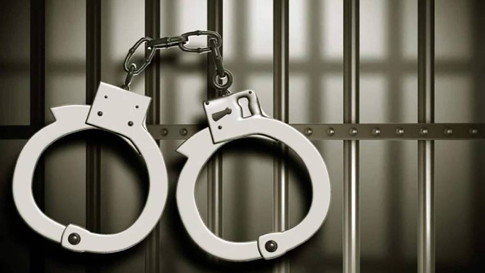 BSF and Meghalaya Police capture notorious Bangladeshi human trafficker in cross-border raid BSF and Meghalaya Police capture notorious Bangladeshi human trafficker in cross-border raid