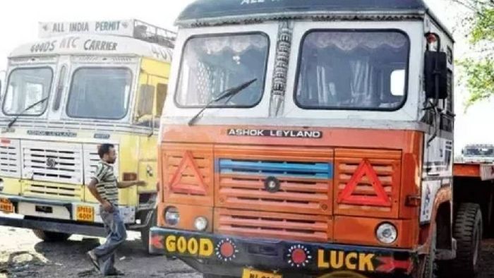 Nagaland: Heavy vehicle movement restarts on NH-29 after landslide disruption