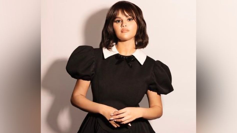 Selena Gomez joins billionaire list with $1.3 billion fortune Selena Gomez joins billionaire list with $1.3 billion fortune