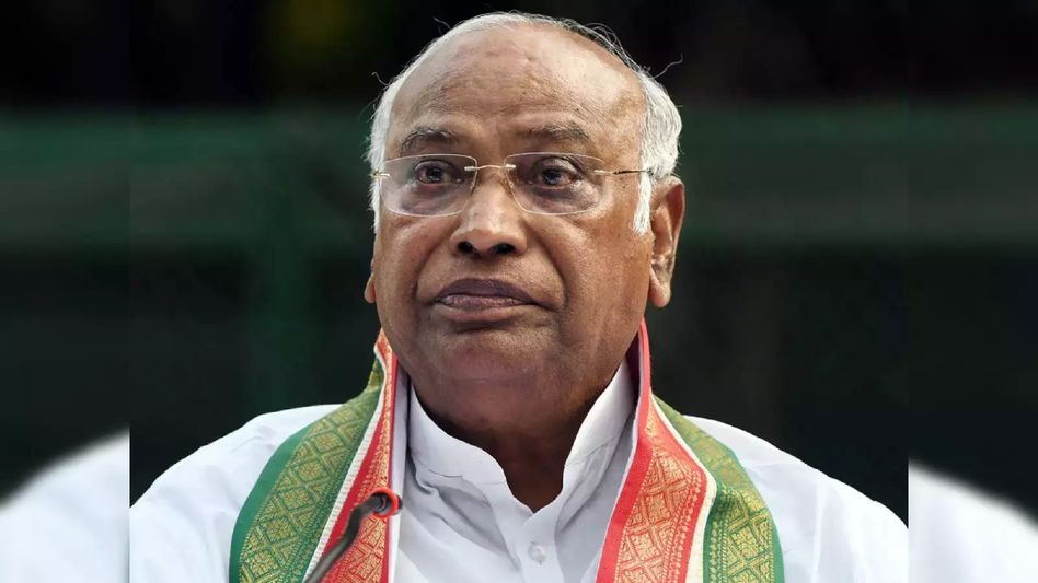 Mallikarjun Kharge pays tribute to legendary singer, composer Dr Bhupen Hazarika on his 98th birth anniversary Mallikarjun Kharge pays tribute to legendary singer, composer Dr Bhupen Hazarika on his 98th birth anniversary