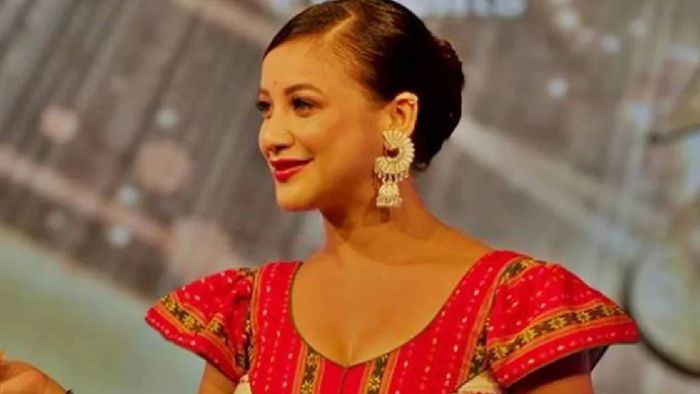 Assam: Look out circular issued for actress Sumi Bora, 5 others in trading scam