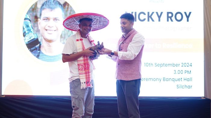 Photographer Vicky Roy inspires Silchar with disaster resilience talk