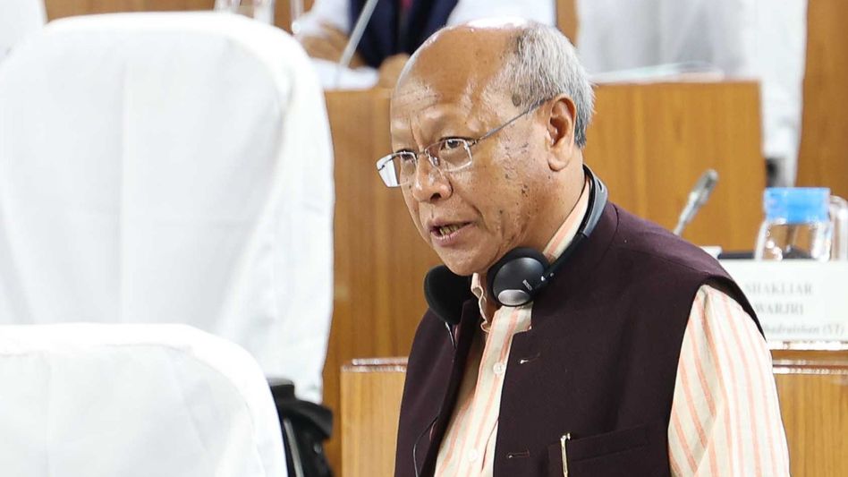 Meghalaya Dy CM Prestone Tynsong flown to Delhi for further treatment Meghalaya Dy CM Prestone Tynsong flown to Delhi for further treatment