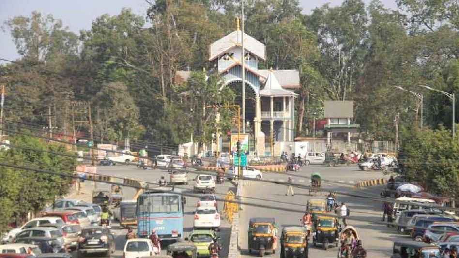 Manipur: Imphal East eases movement restrictions for essential purchases from September 16 Manipur: Imphal East eases movement restrictions for essential purchases from September 16