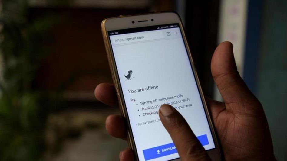 Manipur government lifts ban on mobile internet after 6 days Manipur government lifts ban on mobile internet after 6 days