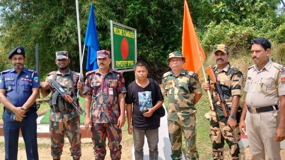 Bangladesh border guards hand over kidnapped Tripura resident to BSF Bangladesh border guards hand over kidnapped Tripura resident to BSF