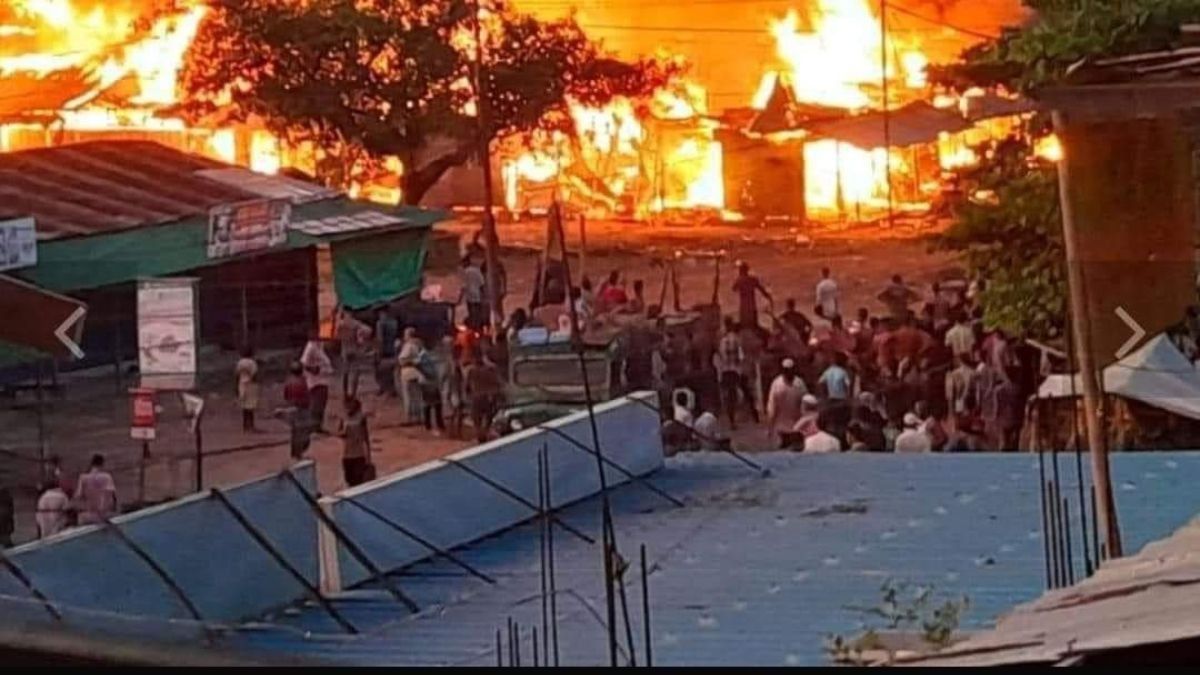 Chakma representatives demand PM Modi to downgrade diplomatic ties with Bangladesh over violence in CHTs Chakma representatives demand PM Modi to downgrade diplomatic ties with Bangladesh over violence in CHTs