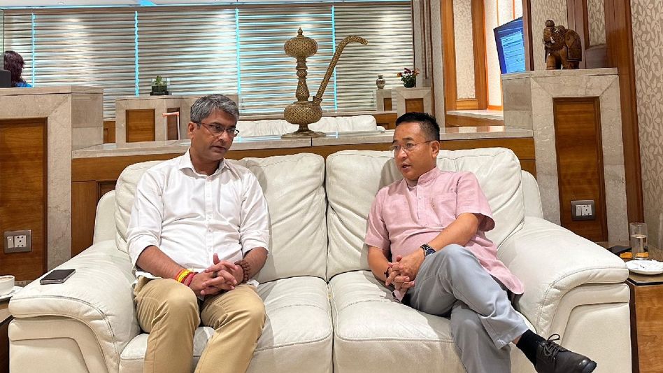 Sikkim CM meets AIFF president, discuss football development in state Sikkim CM meets AIFF president, discuss football development in state