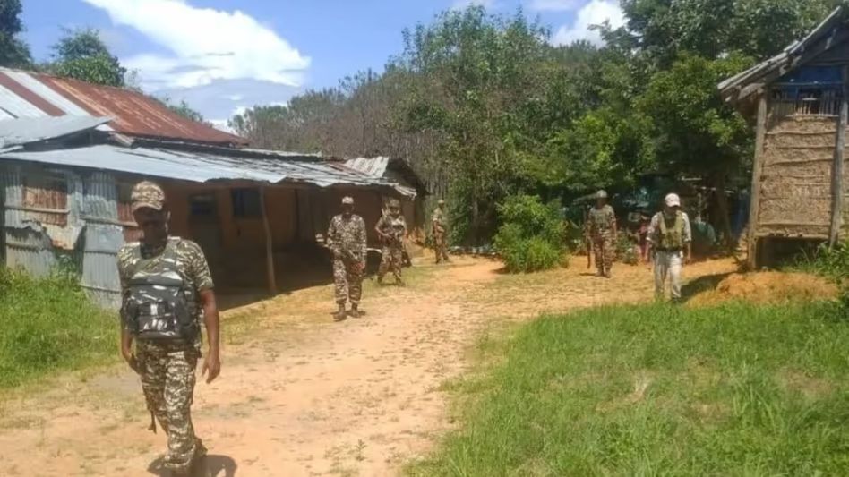 Manipur: Suspected militants fire at village in Jiribam district Manipur: Suspected militants fire at village in Jiribam district