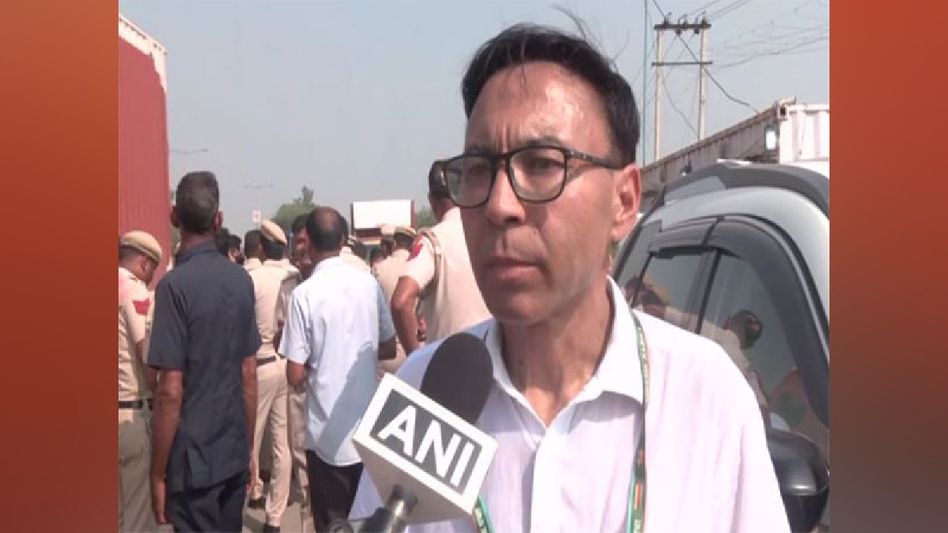 Ladakh MP calls for resolution after activist Sonam Wangchuk's detention sparks protests at Singhu border Ladakh MP calls for resolution after activist Sonam Wangchuk's detention sparks protests at Singhu border