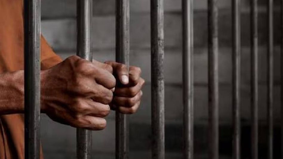 Manipur: 11 Kuki undertrial prisoners released after month-long delay Manipur: 11 Kuki undertrial prisoners released after month-long delay
