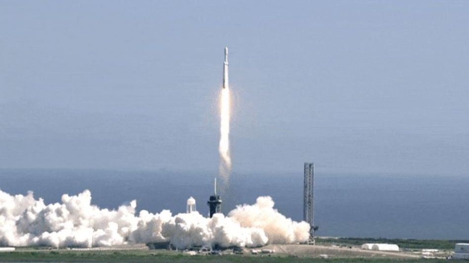 NASA's historic mission to study life on Jupiter's moon takes off, spacecraft to reach in 2030 NASA's historic mission to study life on Jupiter's moon takes off, spacecraft to reach in 2030