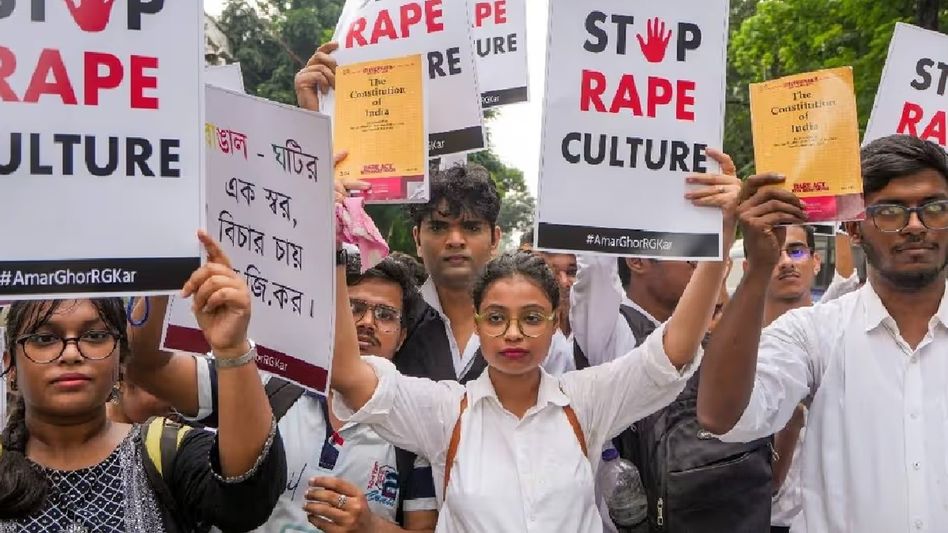 Kolkata RG Kar rape and murder: Junior doctors' fast-unto-death enters 12th day Kolkata RG Kar rape and murder: Junior doctors' fast-unto-death enters 12th day