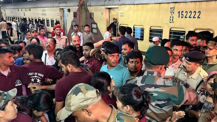 Assam Rifles responds to provide humanitarian assistance to stranded passengers of derailed train in Lumding