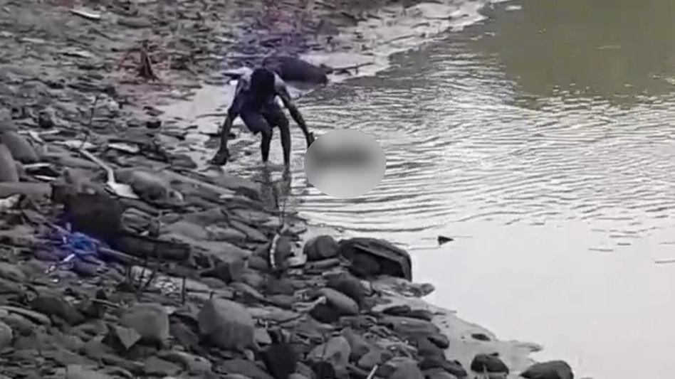 Assam: Unidentified body recovered from Kuchiyara River in Karimganj Assam: Unidentified body recovered from Kuchiyara River in Karimganj