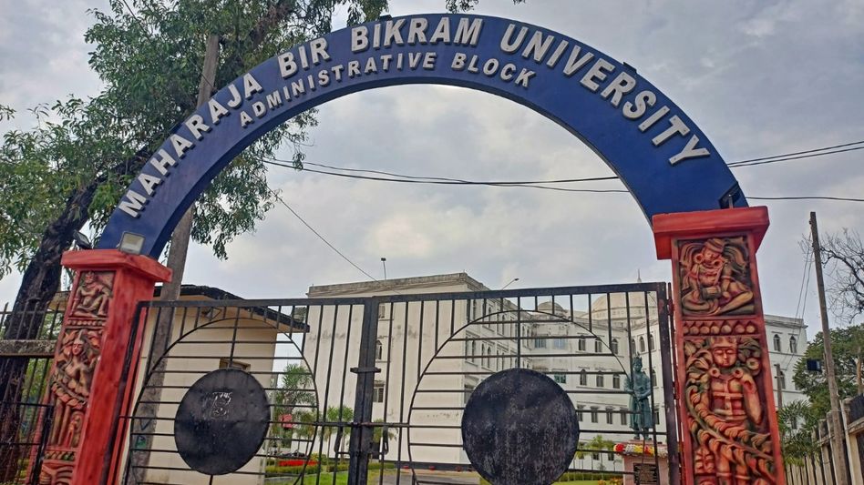 Tripura LoP seeks Governor's intervention in alleged recruitment scandal at MBB University Tripura LoP seeks Governor's intervention in alleged recruitment scandal at MBB University