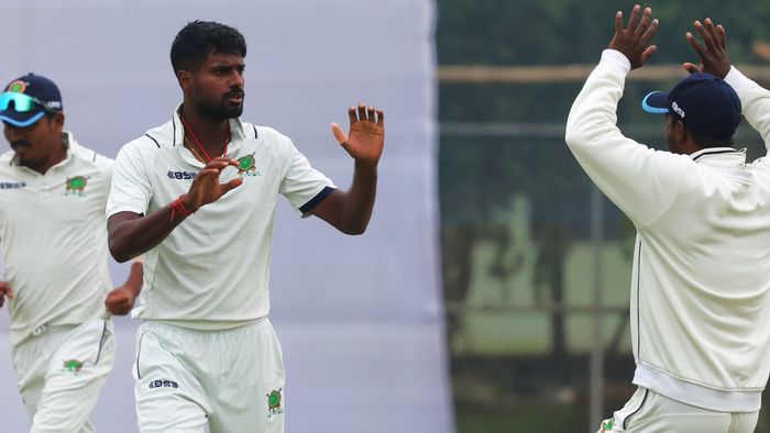 Meghalaya's Akash Kumar shines with 3/59 as Maharashtra fights back in Ranji Trophy Elite clash