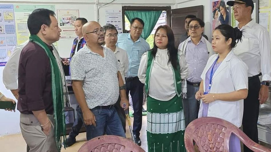 Arunachal Health Minister reviews health facilities, awards local leaders for TB initiative Arunachal Health Minister reviews health facilities, awards local leaders for TB initiative