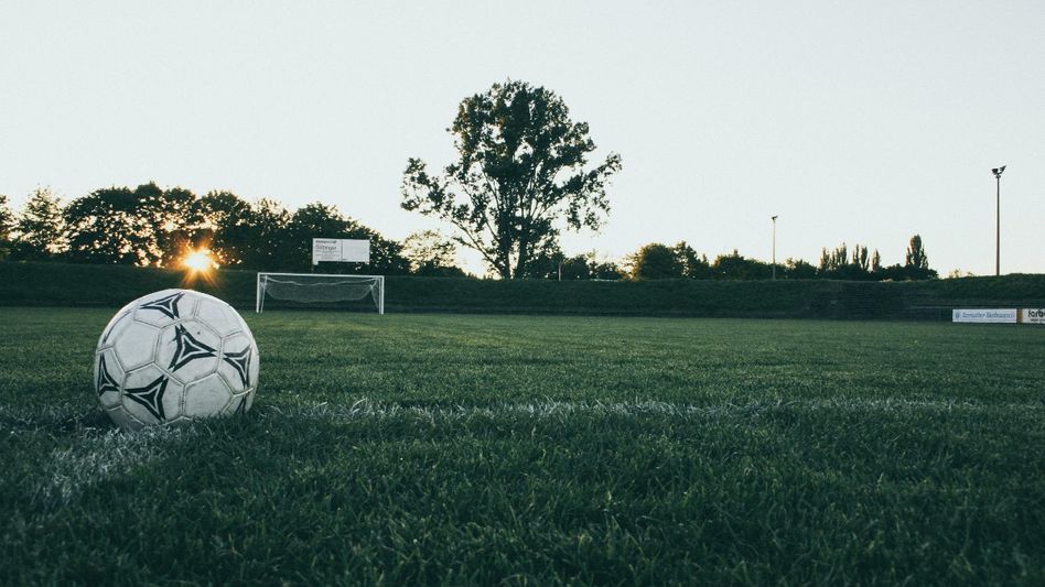 Meghalaya: Lajong triumphs with 6-2 win, Sutnga rallies to defeat Riangdo in State league Meghalaya: Lajong triumphs with 6-2 win, Sutnga rallies to defeat Riangdo in State league