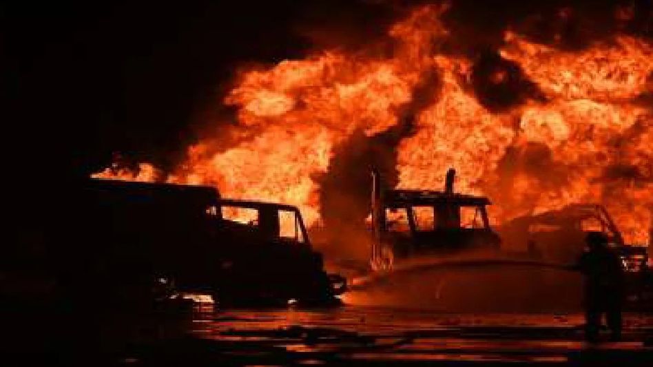 Assam: Massive fire engulfs cotton warehouse in Silchar’s Janiganj amid Diwali celebrations Assam: Massive fire engulfs cotton warehouse in Silchar’s Janiganj amid Diwali celebrations