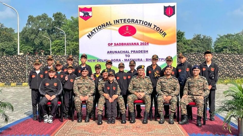 Arunachal: Gajraj Corps launches national integration tour for students in Tawang Arunachal: Gajraj Corps launches national integration tour for students in Tawang