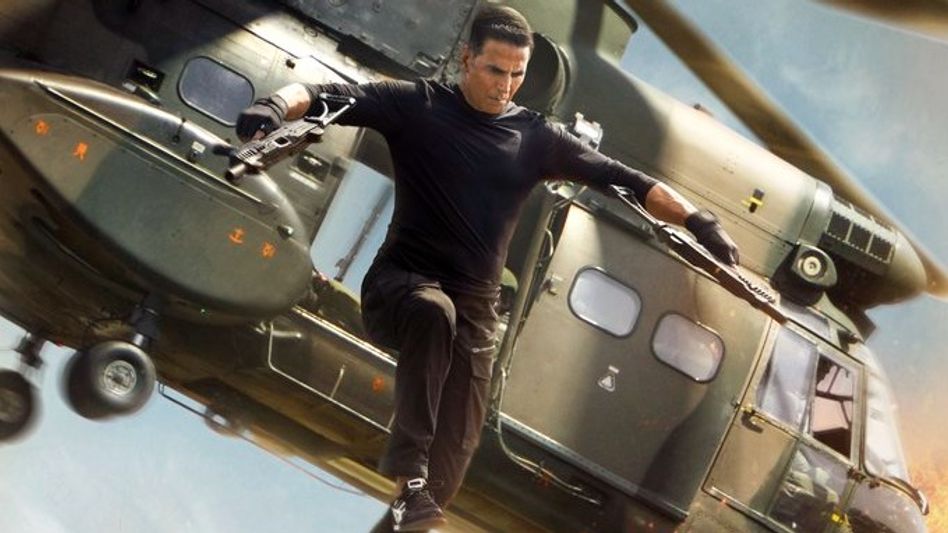 Singham Again enters Rs 100 crore club in 3 days, sets new record for Ajay Devgn Singham Again enters Rs 100 crore club in 3 days, sets new record for Ajay Devgn