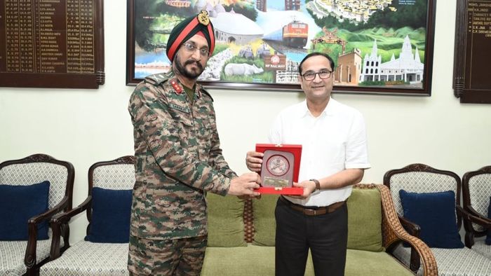 Major General Bakshi reviews railway projects impacting troop deployment in northeast