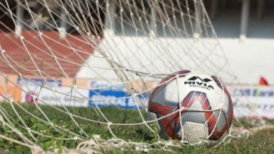Two Mizoram footballers barred in Meghalaya Two Mizoram footballers barred in Meghalaya