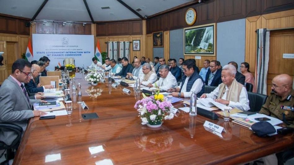 Manipur CM discusses effective utilisation of funds with Finance Commission Manipur CM discusses effective utilisation of funds with Finance Commission
