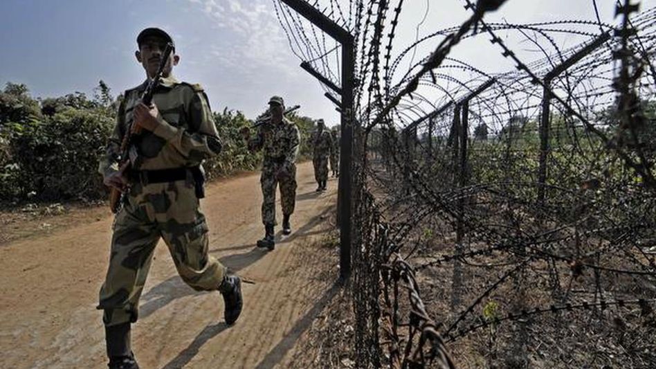 BSF Tripura detains 623 Bangladeshi, Rohingya nationals; MP holds meeting with IG BSF Tripura detains 623 Bangladeshi, Rohingya nationals; MP holds meeting with IG