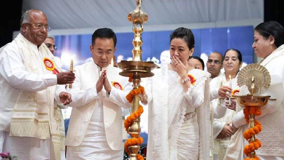 Sikkim CM joins spiritual empowerment event in Gangtok, advocates holistic well-being Sikkim CM joins spiritual empowerment event in Gangtok, advocates holistic well-being