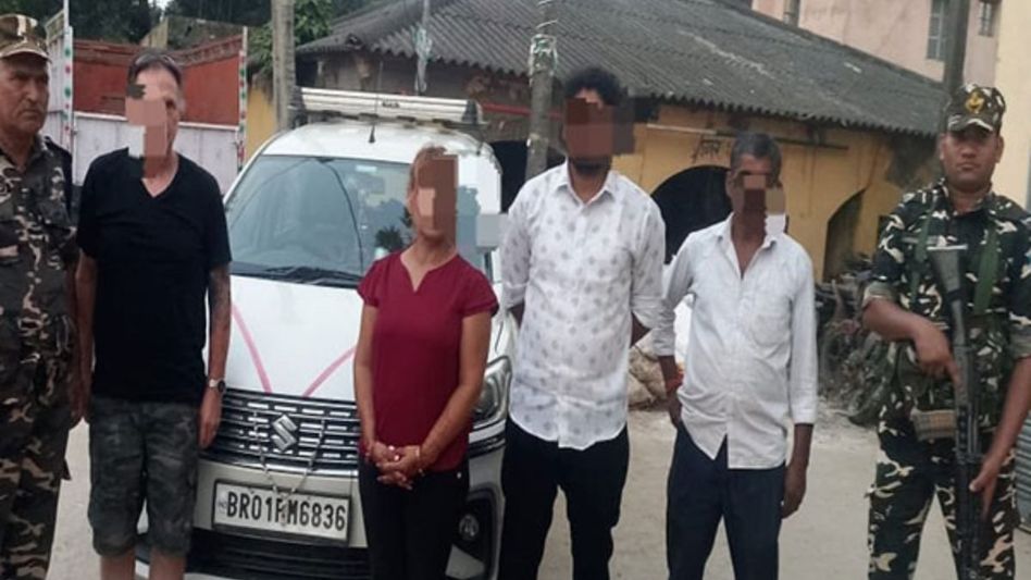 US nationals held for allegedly trying to cross Indo-Nepal border US nationals held for allegedly trying to cross Indo-Nepal border