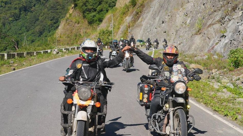Arunachal: Indian Army concludes motorcycle expedition honoring 1962 Walong heroes Arunachal: Indian Army concludes motorcycle expedition honoring 1962 Walong heroes