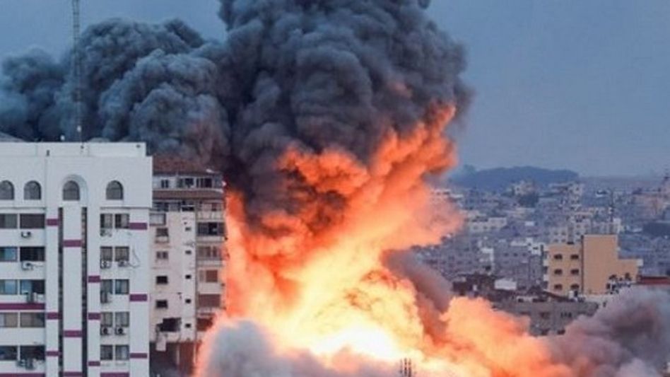 Israeli airstrikes kill senior Hezbollah commanders amid ongoing northern border tensions Israeli airstrikes kill senior Hezbollah commanders amid ongoing northern border tensions