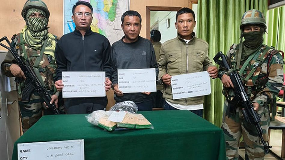 Mizoram: Assam Rifles seize heroin in Aizawl, three including Myanmar national arrested Mizoram: Assam Rifles seize heroin in Aizawl, three including Myanmar national arrested