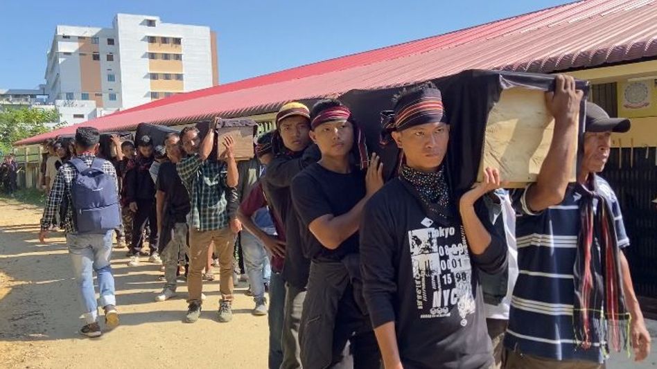 Manipur: Kuki groups to hold coffin rally to ‘pay tribute’ 10 slain youths Manipur: Kuki groups to hold coffin rally to ‘pay tribute’ 10 slain youths