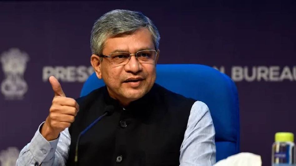 Over 5 lakh employees recruited by Indian Railways since 2014: Ashwini Vaishnaw Over 5 lakh employees recruited by Indian Railways since 2014: Ashwini Vaishnaw