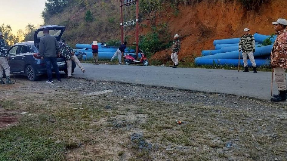 Manipur police seize 135g of heroin in Pallel Chandel road, one arrested, security tightened across state Manipur police seize 135g of heroin in Pallel Chandel road, one arrested, security tightened across state